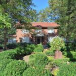 Welcome home in Myers Park