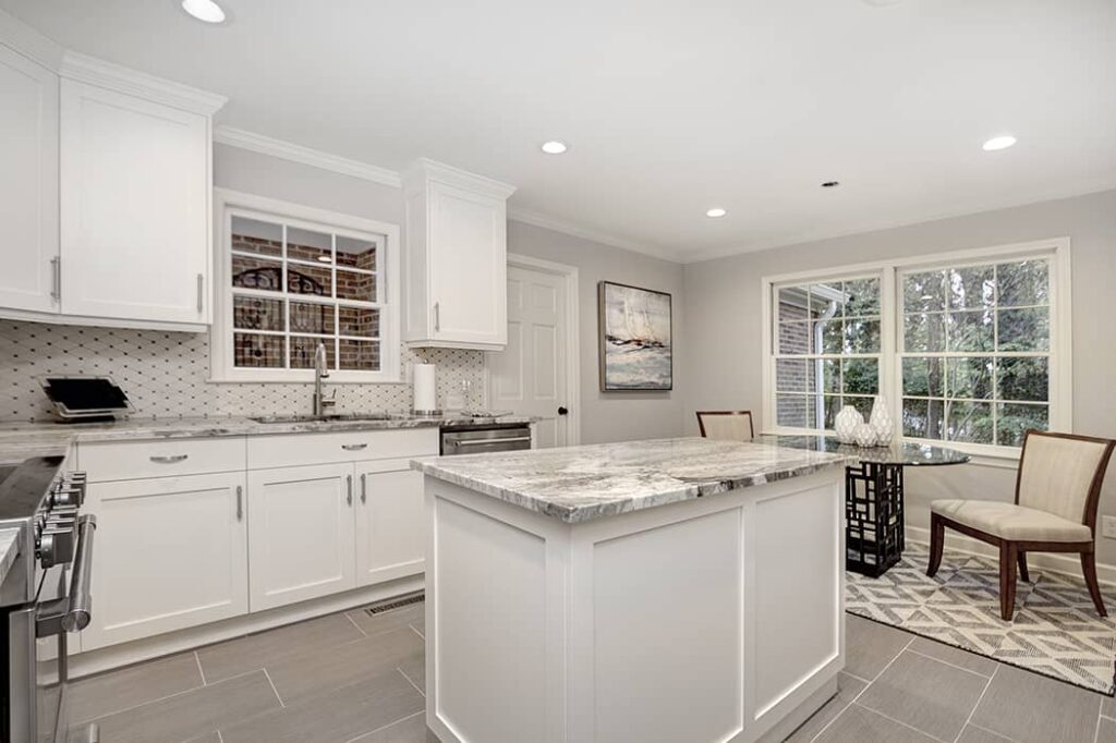 Another SouthPark Home SOLD in Quail Hollow Estates