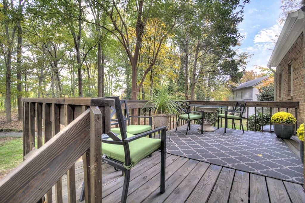 Another SouthPark Home SOLD in Quail Hollow Estates