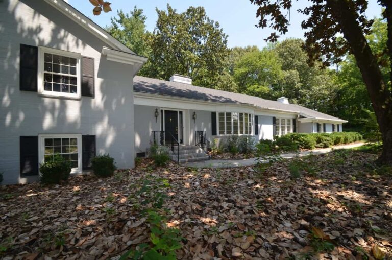 Best Price Per Square Footage in Providence HS Zone 4400 Tilley