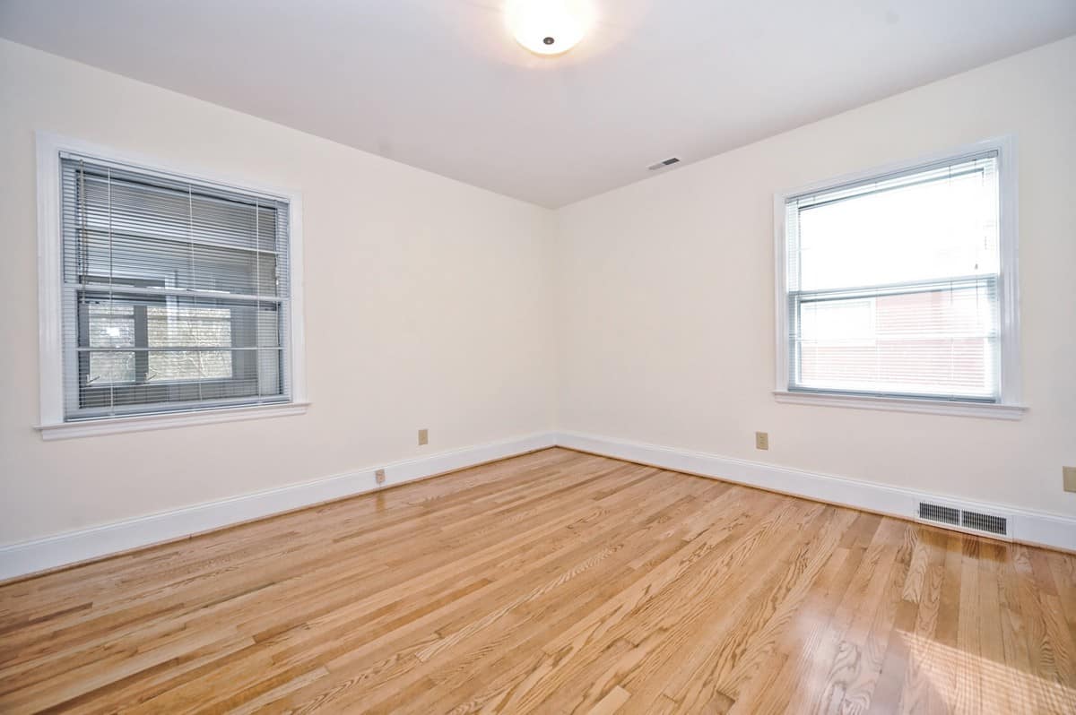 1804 DeArmon Drive Charlotte NC 28205 SOLD in Midwood Houses for