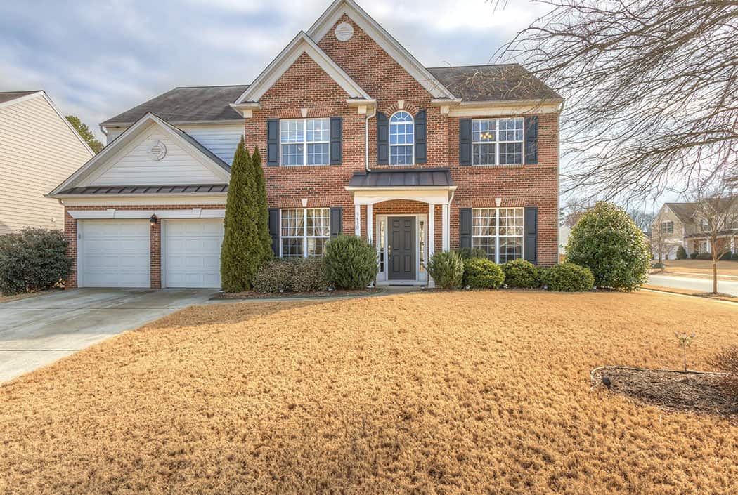 9630 Chanson Place Matthews 28105 Immaculate Wynchase Home with Open Floorplan and Low HOA’s