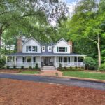 Symmetry is important - as is a well-manicured lawn