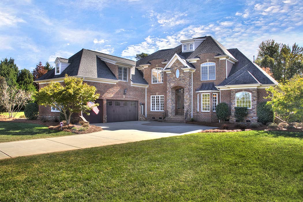 Luxury Homes For Sale In Nc Luxury Home For Sale in Conveniently Located Highgate – UNDER CONTRACT