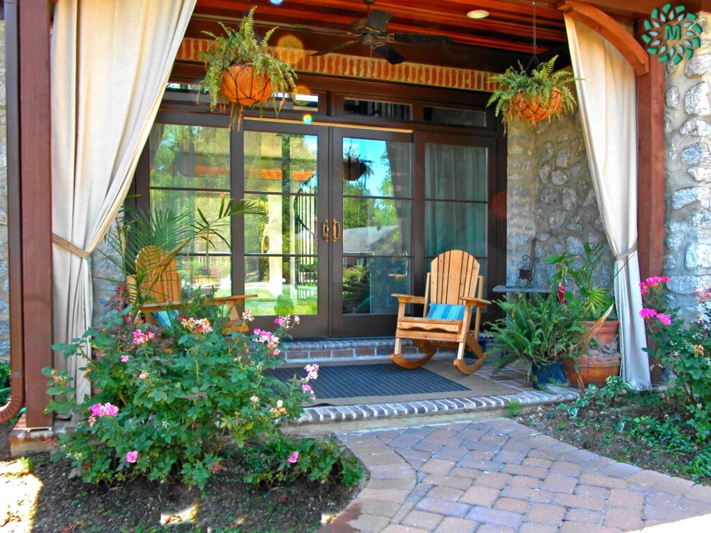 carmel-park-side-porch