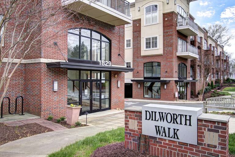 1829 Kenilworth Avenue Unit 205 Charlotte NC 28203 HOT Condo For